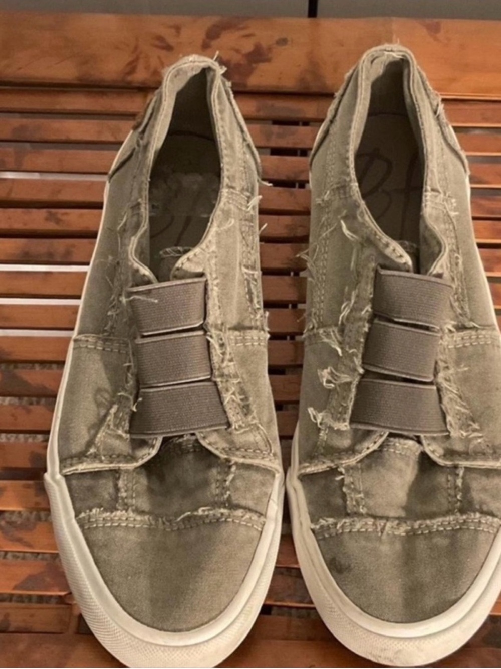 Blowfish Maura Olive Canvas Frayed Slip-On Sneakers with White Sole
